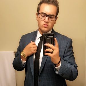 Meet your Posher, Martin